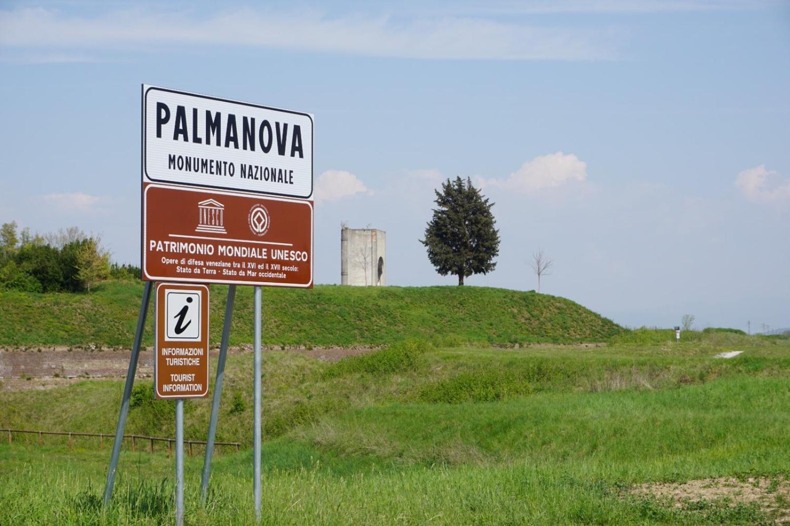Zi Bitta - Guest House Palmanova Exterior photo